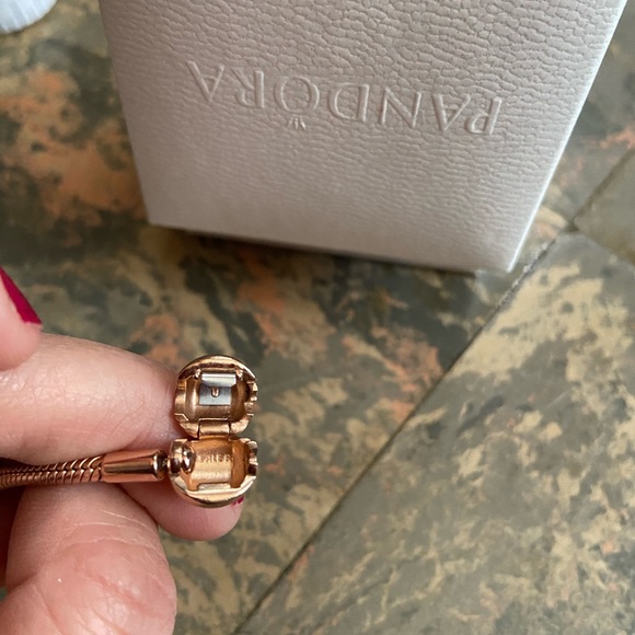 Pandora rose gold snake chain bracelet - Picture 2 of 4